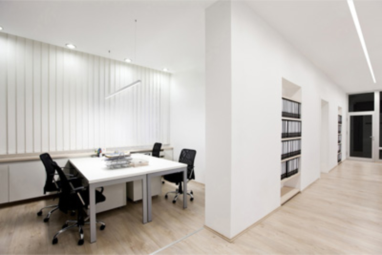 Leuchtensysteme bei Roberger Elektro & IT-Technologie GmbH in Frankfurt am Main